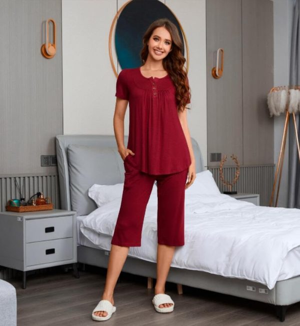 Womens Pajama Set 2 Piece Summer Sleepwear Set Henley Neck Short Sleeve Capri Pant With Pockets Ladies Pjs