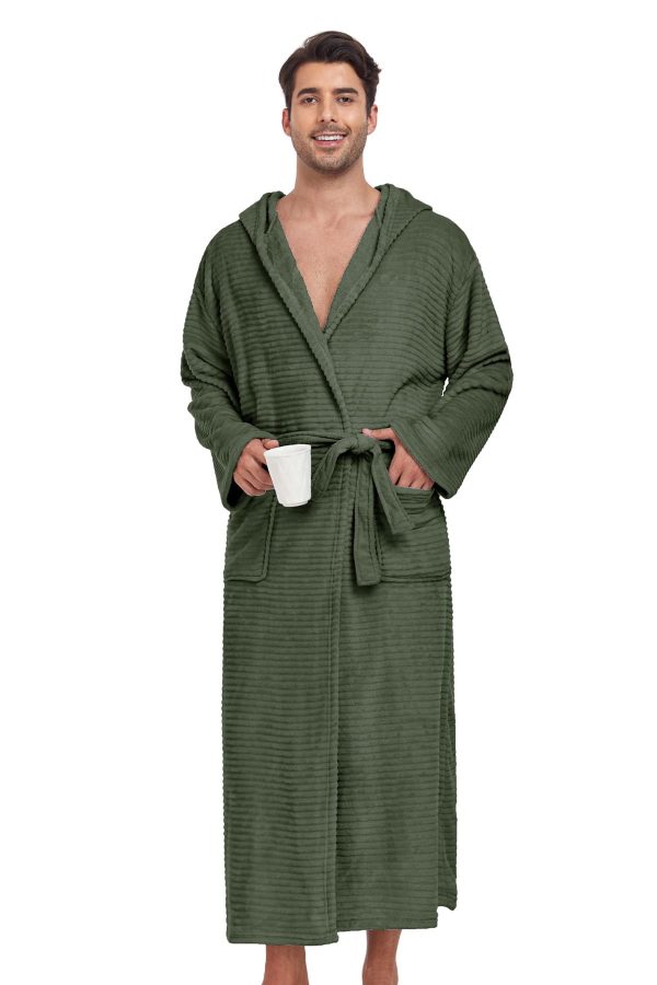 Mens Fleece Hooded Bathrobe Soft Plush Long House Coat with Pockets Flannel Nightgown Fluffy Warm Robe Sleepwear