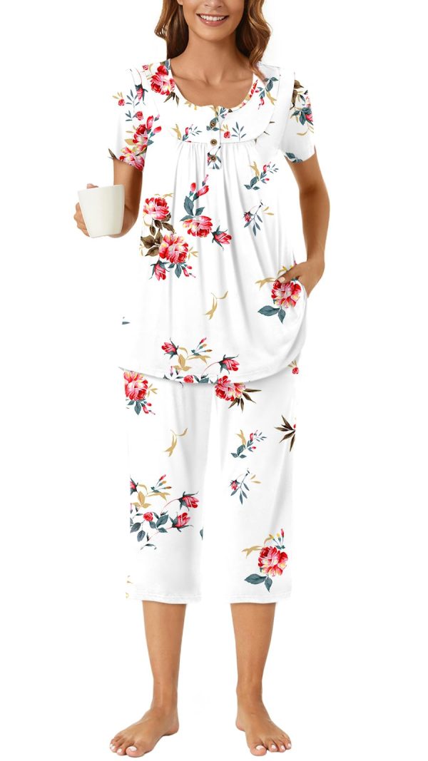Womens Pajama Set 2 Piece Summer Sleepwear Set Henley Neck Short Sleeve Capri Pant With Pockets Ladies Pjs