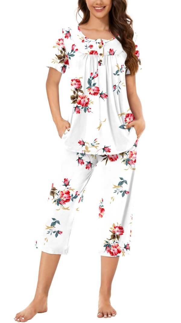 Womens Pajama Set 2 Piece Summer Sleepwear Set Henley Neck Short Sleeve Capri Pant With Pockets Ladies Pjs