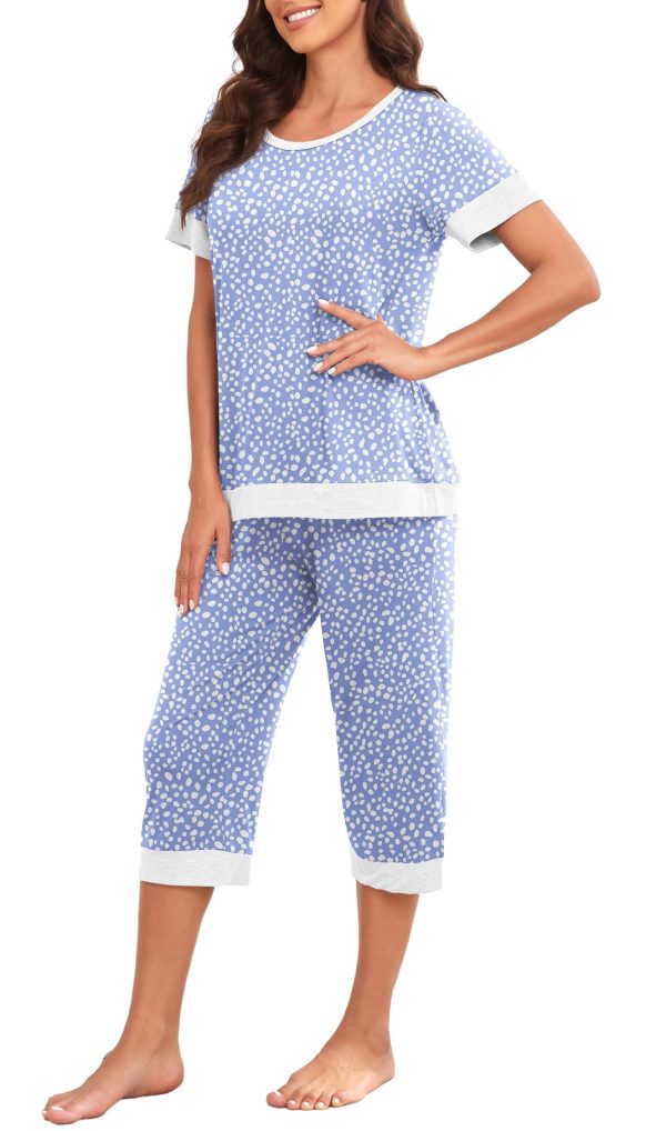 Women's Pajama Set Short Sleeve Shirt and Capri Pants Sleepwear Pjs Sets Lounge Set