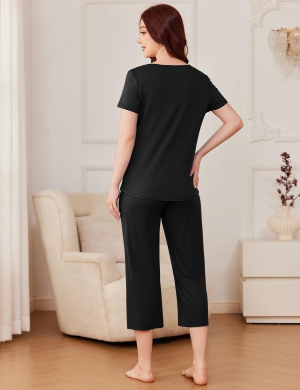 Pajama Set for Women Short Sleeve Top With Capri Pants Pjs 2 Piece O Neck Loungewear Soft Sleepwear with Pockets
