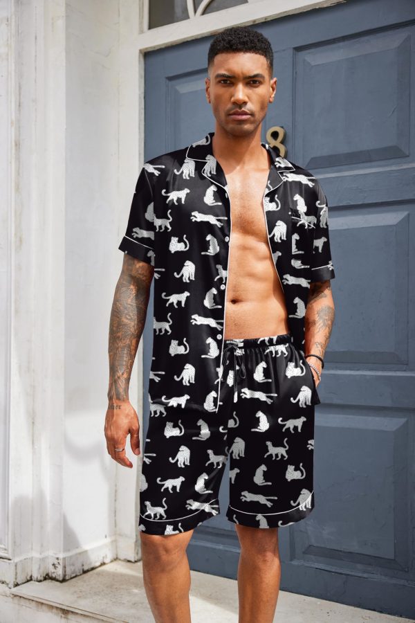 Mens Satin Pajamas Set Button-Down Short Sleeve Shirt Top Soft Silk Sleepwear Loose Pocket Pant Loungewear