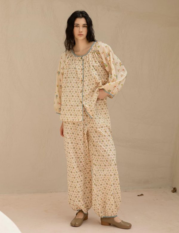 100% Cotton Women's Pajama Set, Long Sleeve Floral Loungewear, Beige