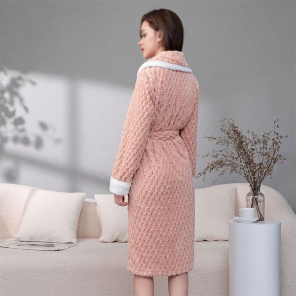 CSCDD Autumn and Winter Thick Lapel Pajama Set Bathrobe for Warmth, Comfort, and Loose Fitting Large-Sized Pajamas